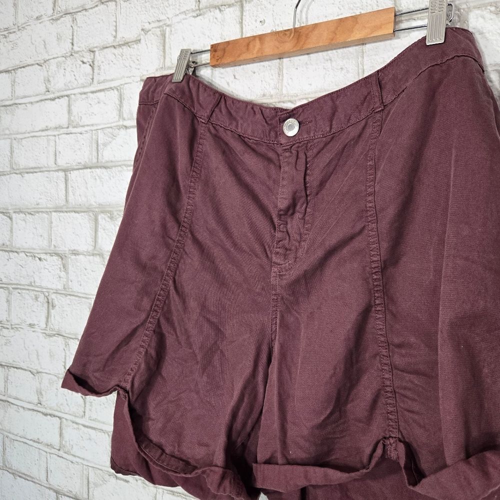 Maurices cute lyocell blend shorts - Picture 3 of 12